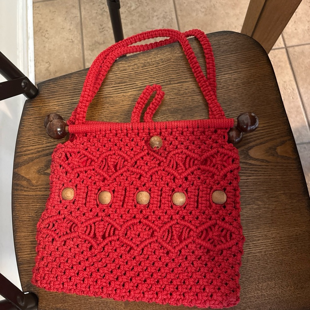 Red Macrame Purse - Picture 4 of 7